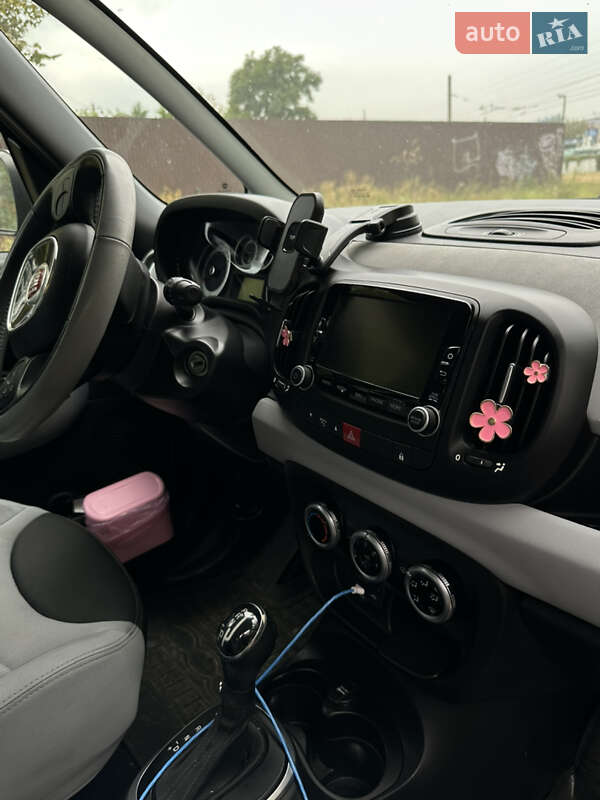 Хэтчбек Fiat 500L 2013 в Киеве