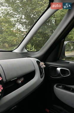 Хэтчбек Fiat 500L 2013 в 