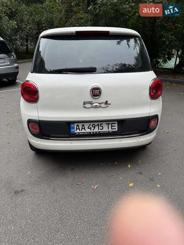 Хэтчбек Fiat 500L 2015 в Киеве