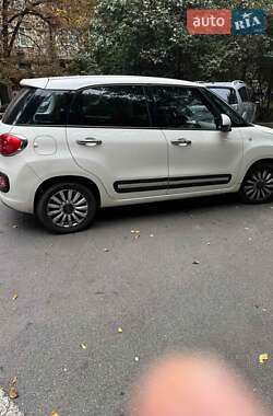 Хэтчбек Fiat 500L 2015 в 
