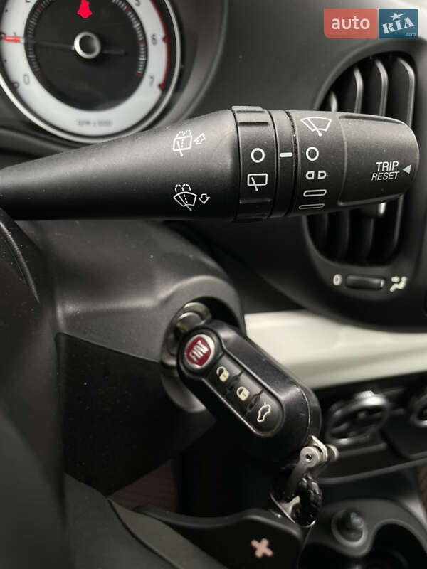 Хетчбек Fiat 500L 2016 в Одесі