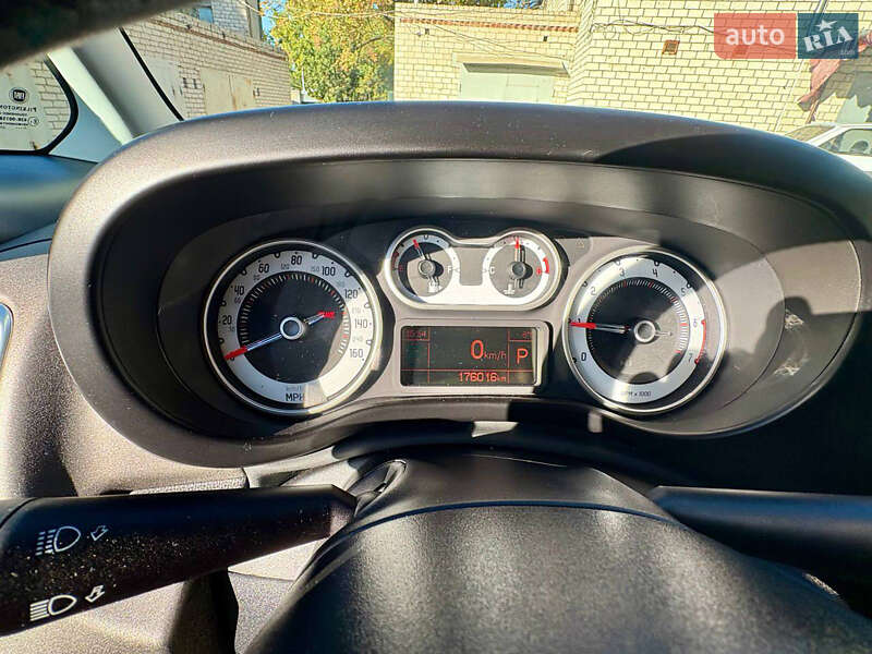 Хэтчбек Fiat 500L 2013 в Николаеве фото 17 Хэтчбек Fiat 500L 2013 в Николаеве