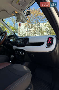 Хетчбек Fiat 500L 2014 в  фото 62 Хетчбек Fiat 500L 2014 в