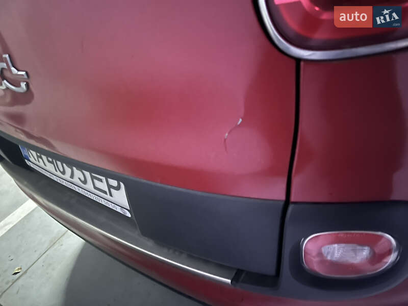 Хетчбек Fiat 500L 2015 в Києві