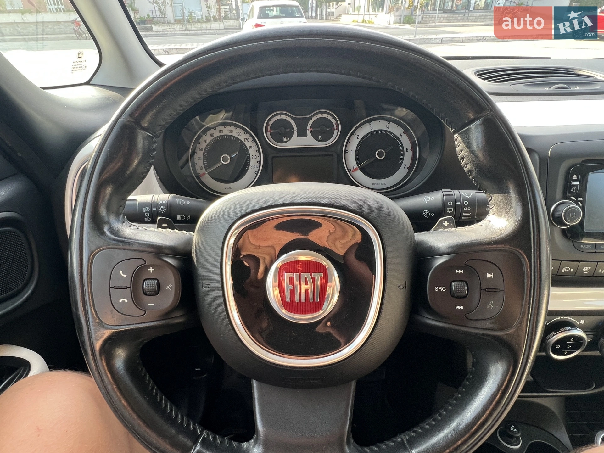 2014 Fiat 500L - мініатюра 10