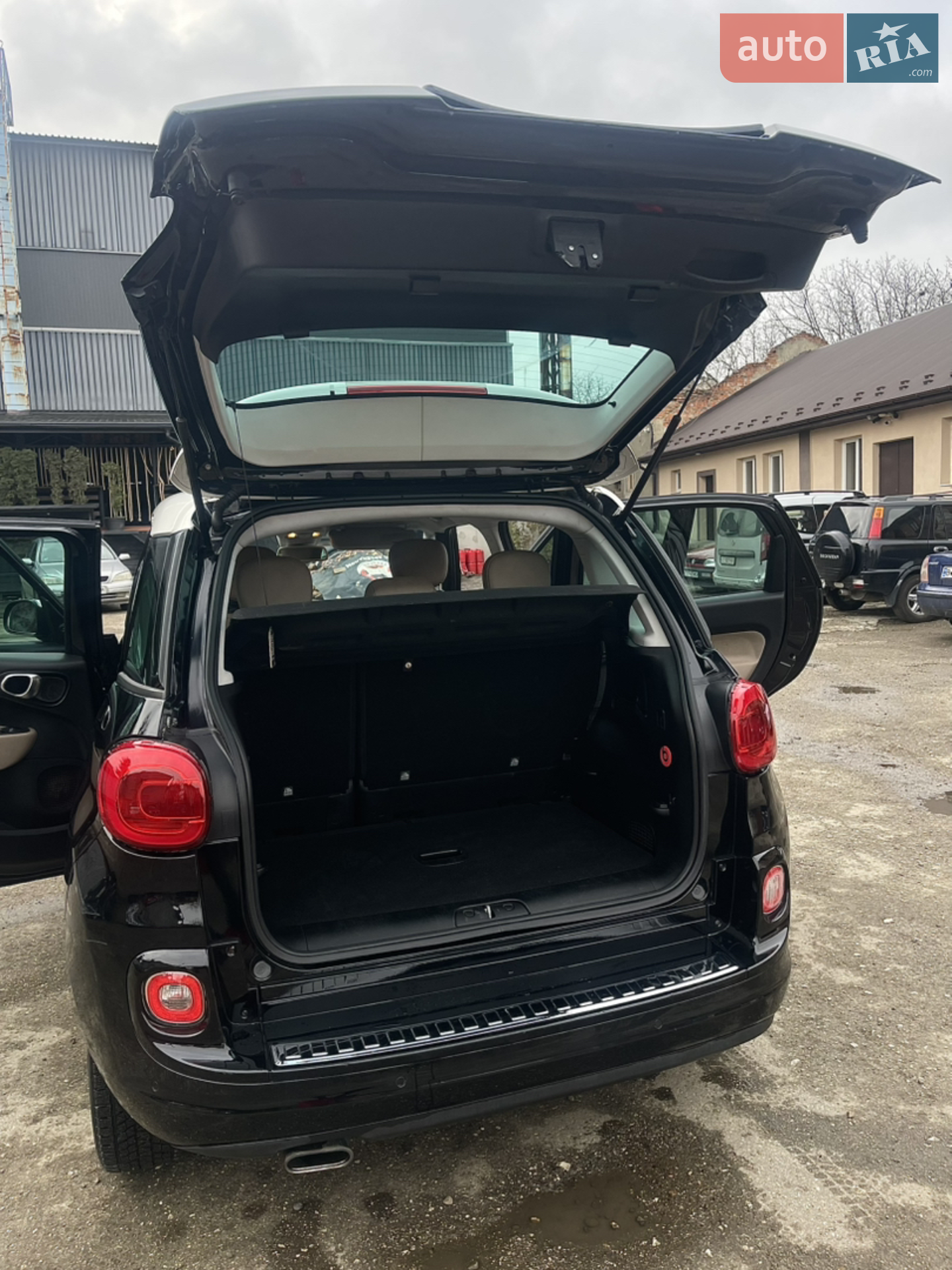 2013 Fiat 500L - мініатюра 22