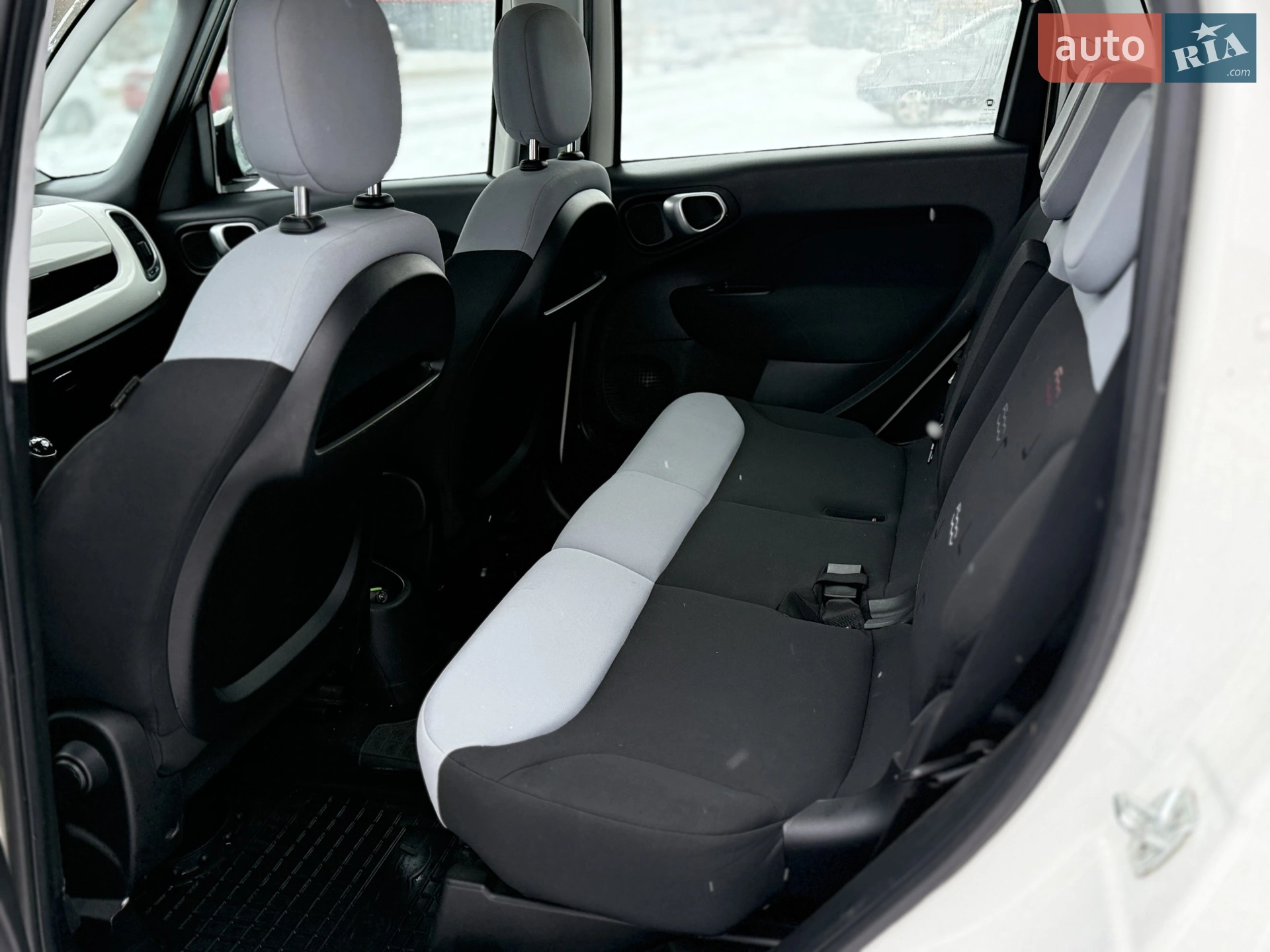 2014 Fiat 500L - мініатюра 27