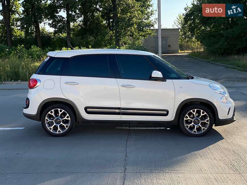 Хэтчбек Fiat 500L 2015 в Киеве фото 9 Хэтчбек Fiat 500L 2015 в Киеве