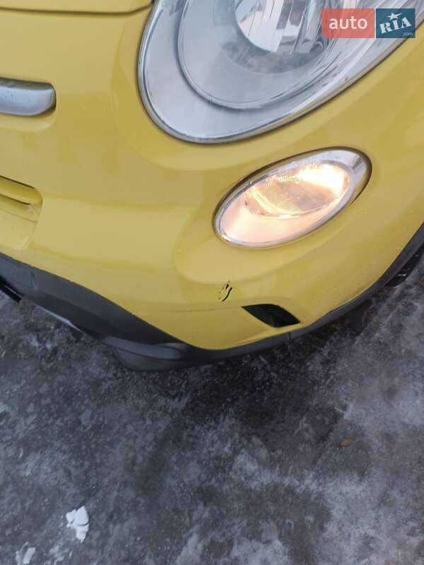 Хэтчбек Fiat 500L 2016 в Львове