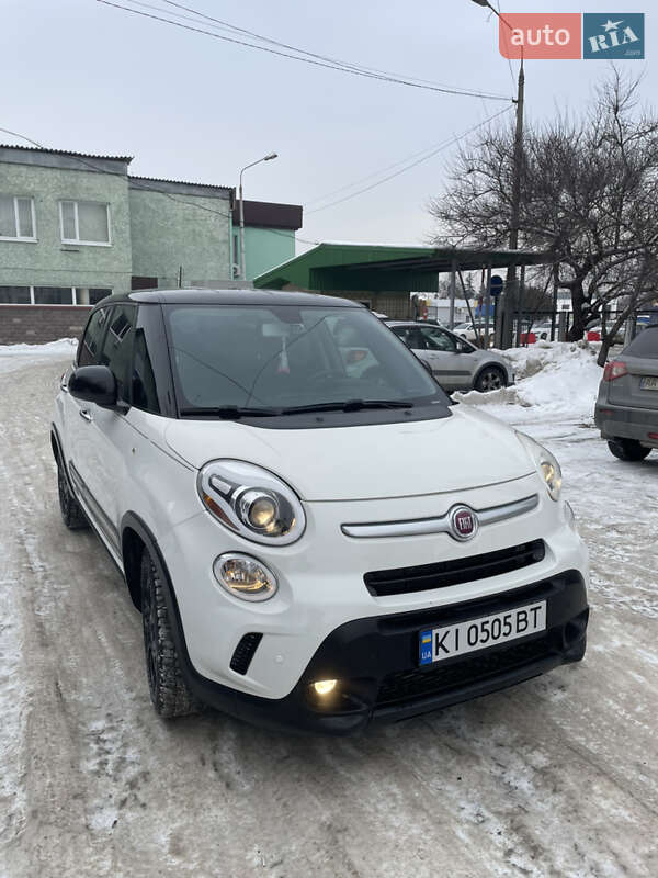 Хэтчбек Fiat 500L 2014 в Киеве