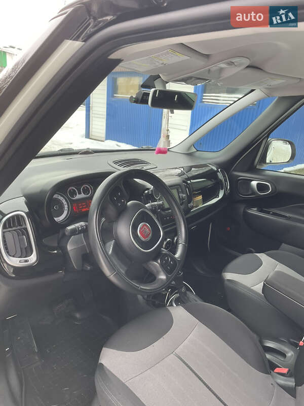 Хэтчбек Fiat 500L 2014 в Киеве