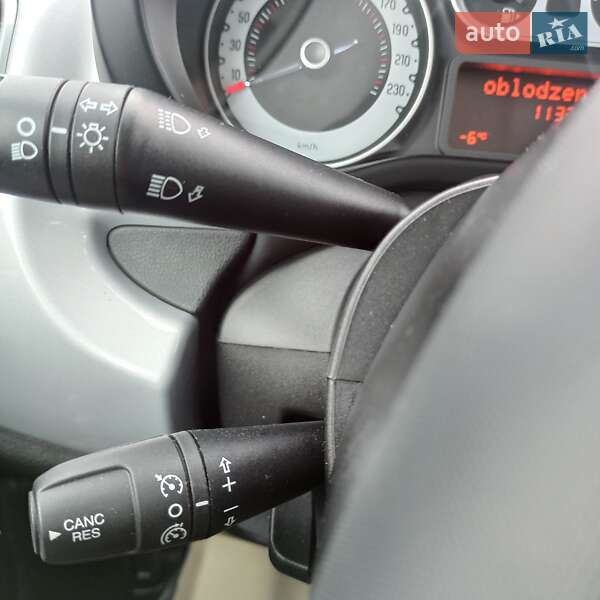 Хетчбек Fiat 500L 2015 в Луцьку фото 13 Хетчбек Fiat 500L 2015 в Луцьку