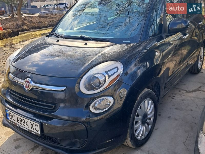 Хэтчбек Fiat 500L 2015 в Львове
