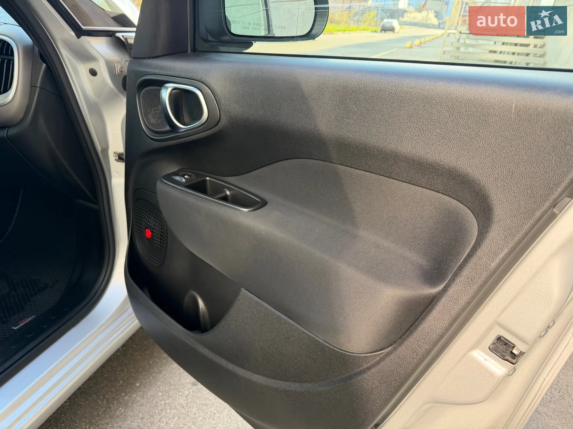 2016 Fiat 500L - мініатюра 33