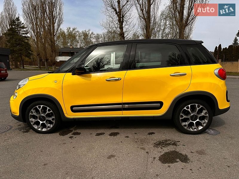 Хэтчбек Fiat 500L 2014 в Киеве