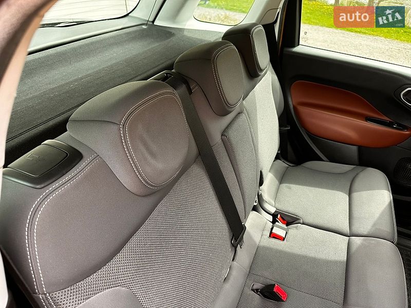 Хэтчбек Fiat 500L 2014 в Киеве