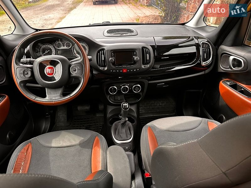 Хэтчбек Fiat 500L 2014 в Киеве