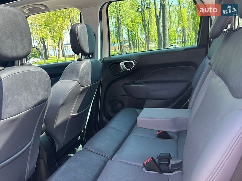 Хэтчбек Fiat 500L 2013 в Киеве