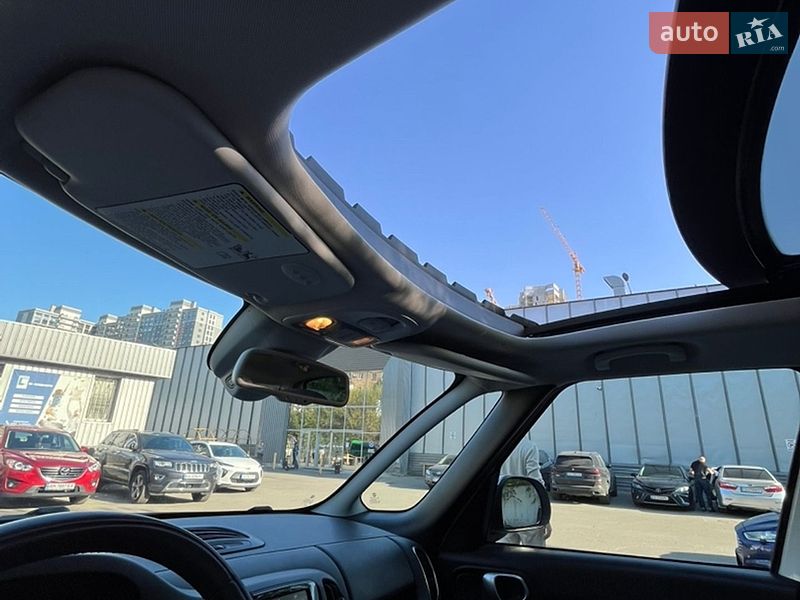 Хэтчбек Fiat 500L 2015 в Киеве