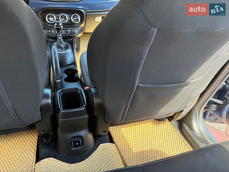 Хэтчбек Fiat 500L 2017 в Мироновке