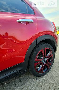 Хэтчбек Fiat 500X 2017 в 