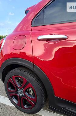 Хэтчбек Fiat 500X 2017 в 