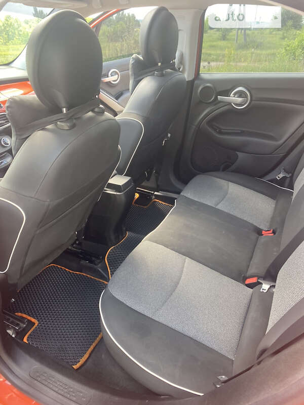 Внедорожник / Кроссовер Fiat 500X 2017 в Богуславе