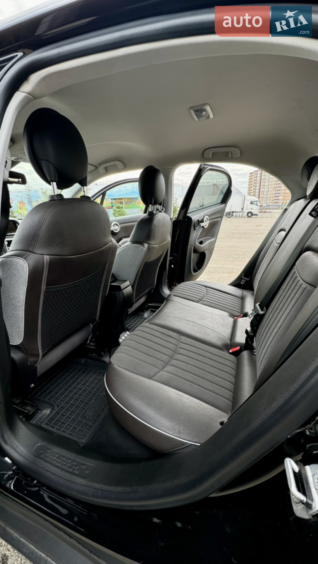 2015 Fiat 500X - мініатюра 17