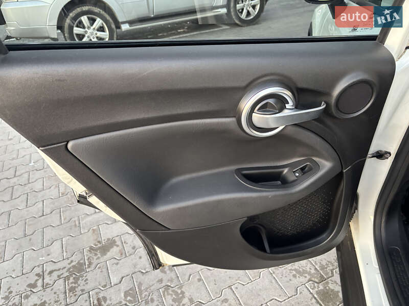 Позашляховик / Кросовер Fiat 500X 2015 в Києві
