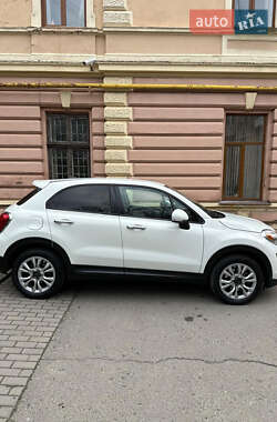 Внедорожник / Кроссовер Fiat 500X 2015 в 