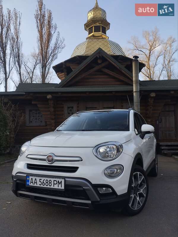 Внедорожник / Кроссовер Fiat 500X 2016 в Киеве