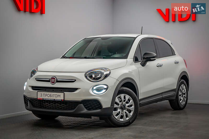 Внедорожник / Кроссовер Fiat 500X 2020 в 
