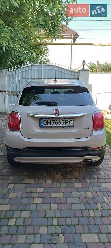 Внедорожник / Кроссовер Fiat 500X 2016 в 