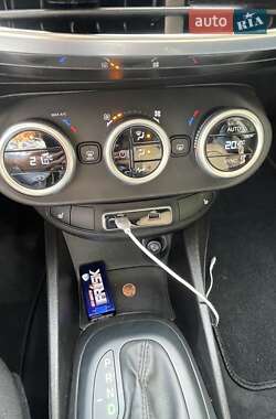 Внедорожник / Кроссовер Fiat 500X 2020 в 