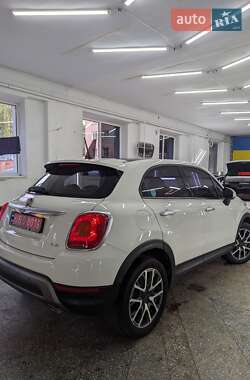 Позашляховик / Кросовер Fiat 500X 2016 в 