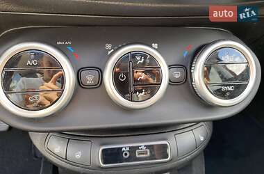 Внедорожник / Кроссовер Fiat 500X 2015 в 