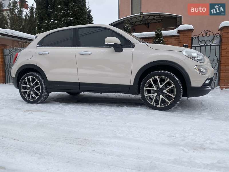 Внедорожник / Кроссовер Fiat 500X 2016 в Виннице