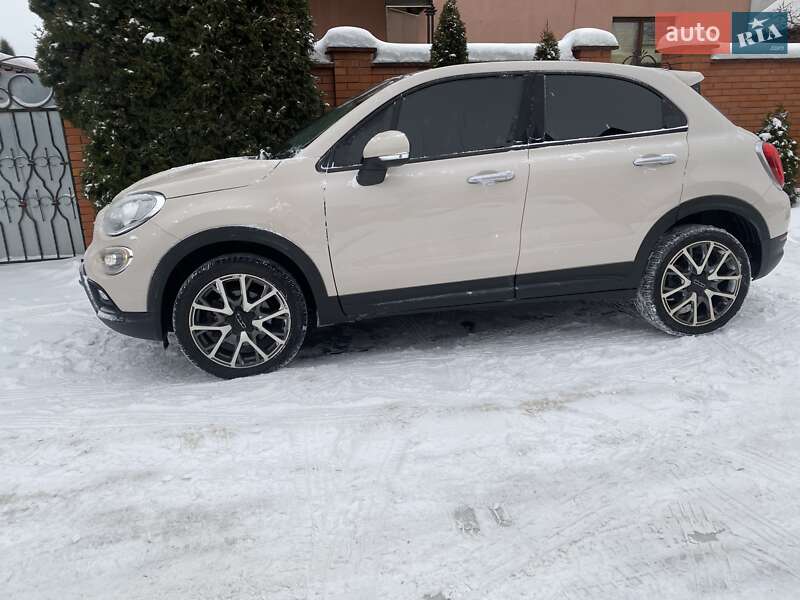 Внедорожник / Кроссовер Fiat 500X 2016 в Виннице