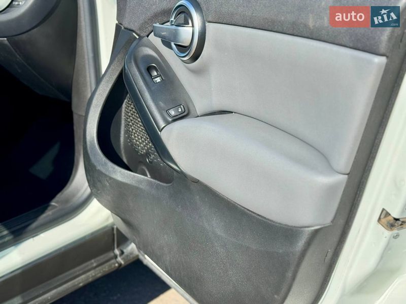 Внедорожник / Кроссовер Fiat 500X 2015 в Киеве