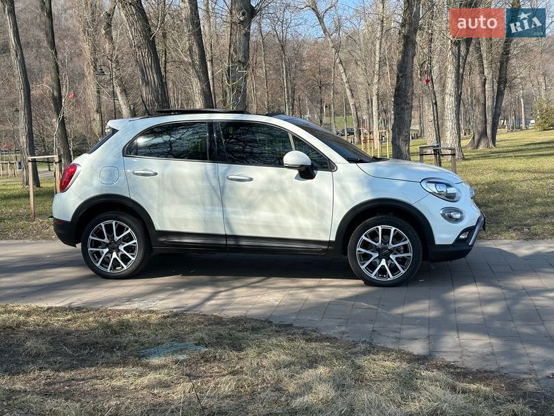Внедорожник / Кроссовер Fiat 500X 2016 в Киеве
