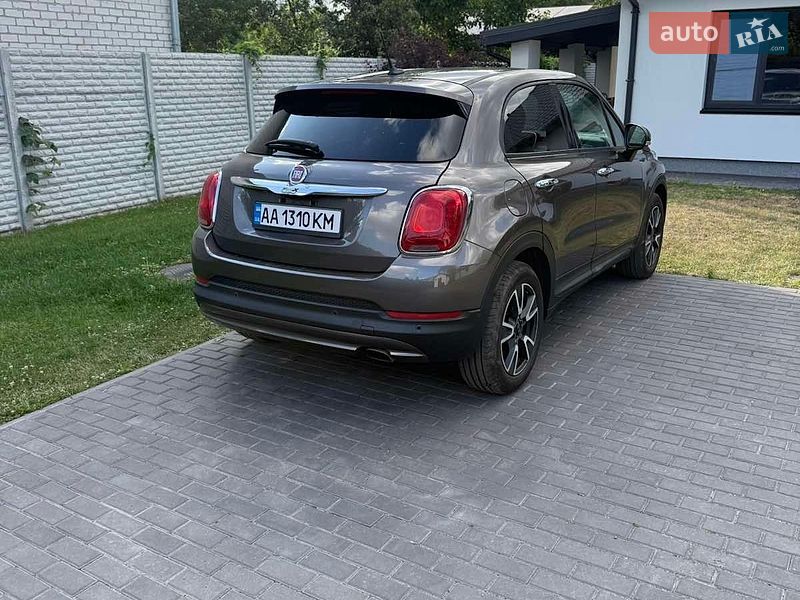 Fiat 500X, photos from the listing