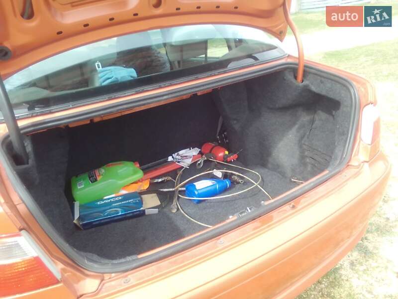 Седан Fiat Albea 2007 в Черновцах