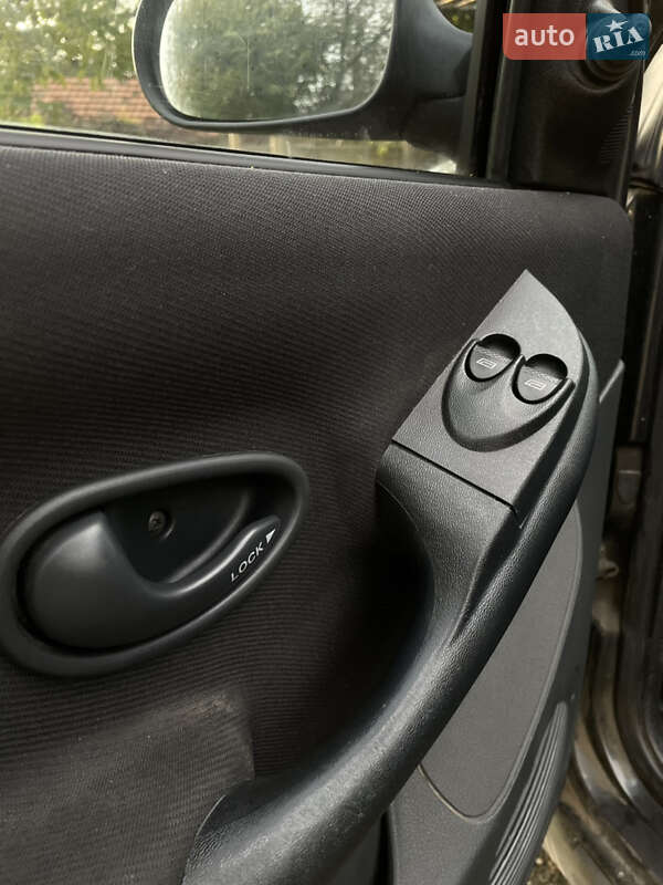 Седан Fiat Albea 2009 в Первомайске