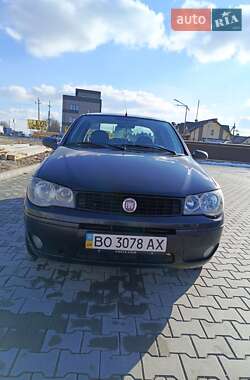 Седан Fiat Albea 2011 в Львове