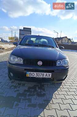 Седан Fiat Albea 2011 в 