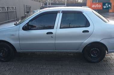 Седан Fiat Albea 2010 в 