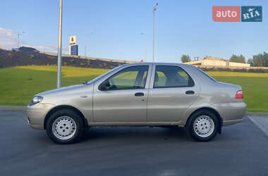Седан Fiat Albea 2010 в 