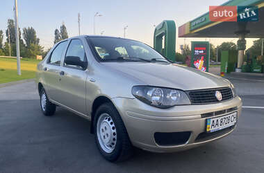 Седан Fiat Albea 2010 в 