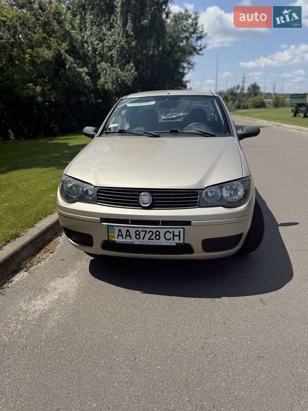 Седан Fiat Albea 2010 в Киеве