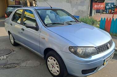 Седан Fiat Albea 2009 в 
